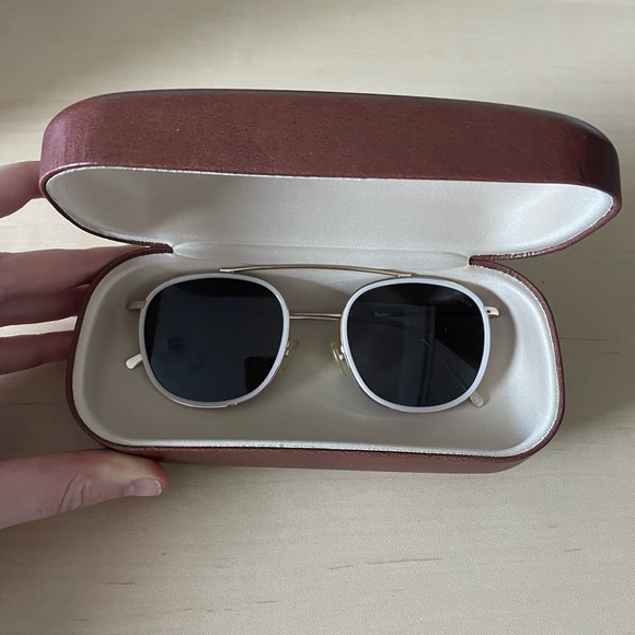 Illesteva Accessories - Illestiva sunglasses with floating lenses